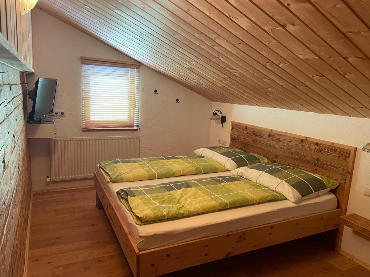 Uriges Alpen-Apartment Stefan Juen Зее Екстериор снимка