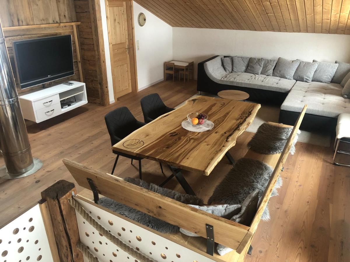 Uriges Alpen-Apartment Stefan Juen Зее Екстериор снимка